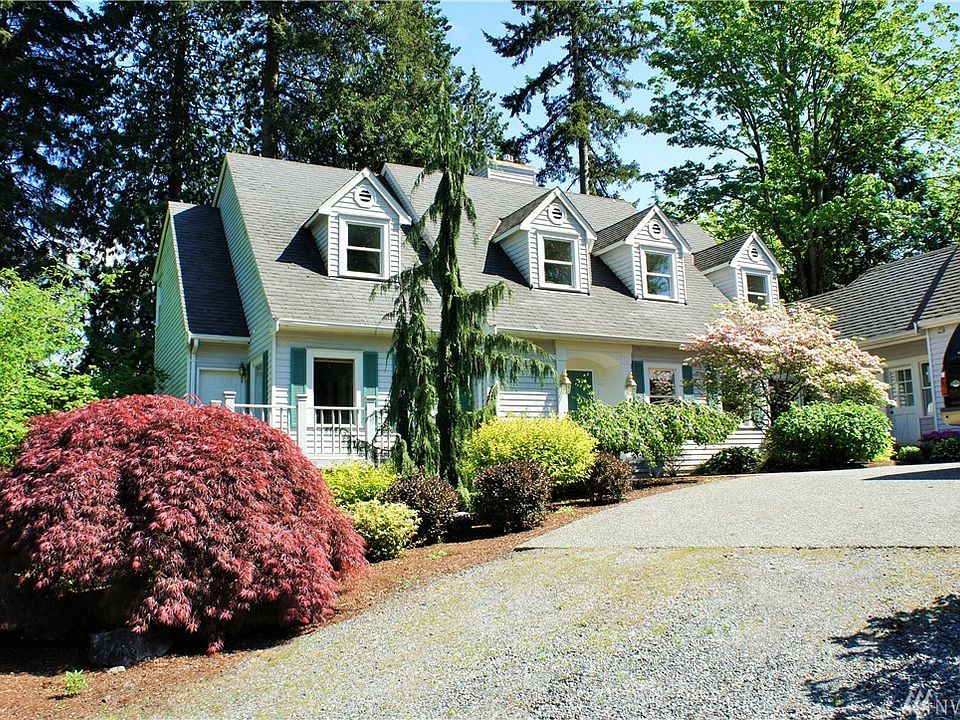 1st image of 10239 Slater Ave NE
