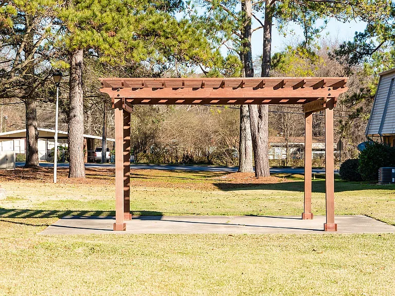 Moss Creek Apartments — Photo 4