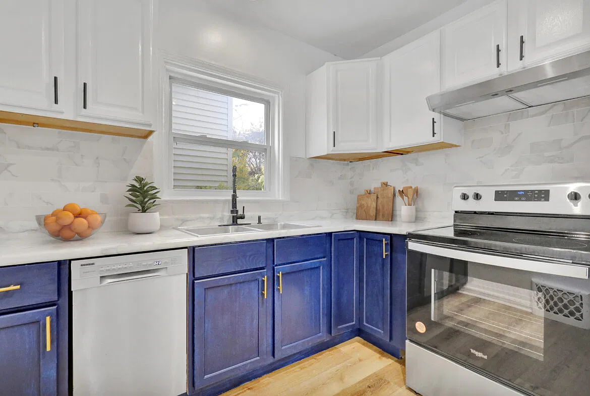 2 bed, 1600 sqft, $1,190 — Photo 1