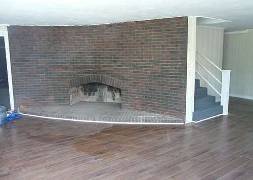 3rd image of 141 Oakwood Pl