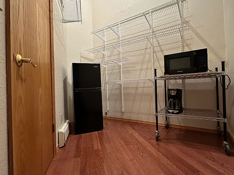 6210 Bayview Rd — Photo 3