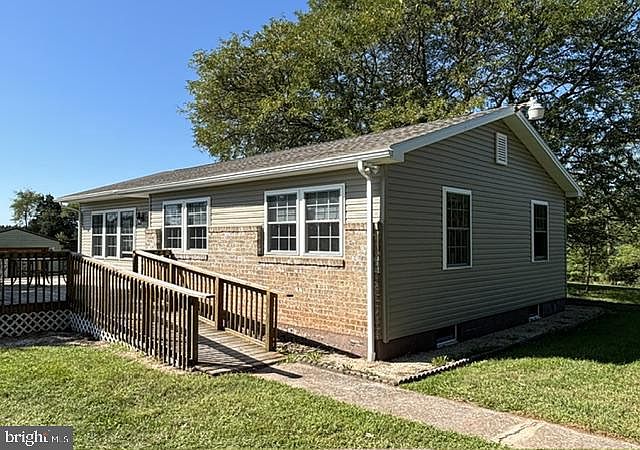 1st image of 1605 Harney Rd