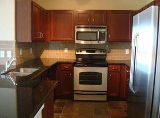 541 Cabral Cir APT 215, Fort Worth, TX 76102