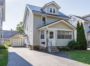 81 Peart Ave, Rochester, NY 14622