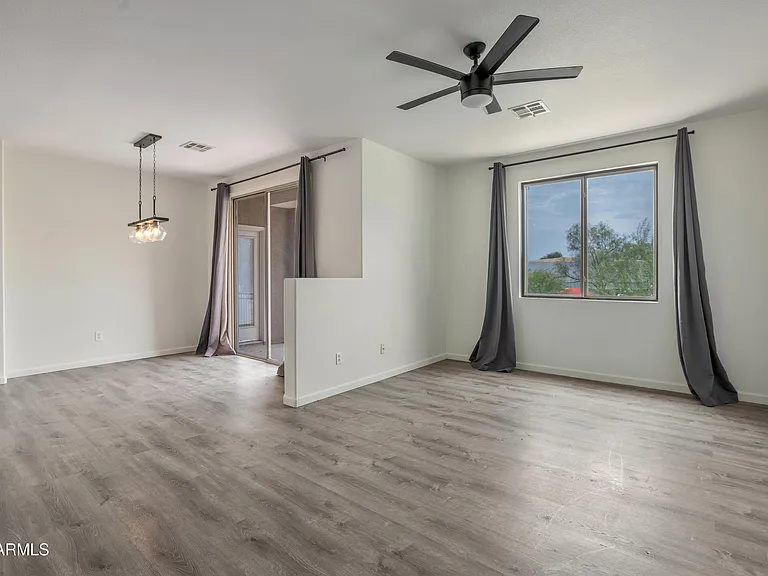 1335 E June St #205 — Photo 19