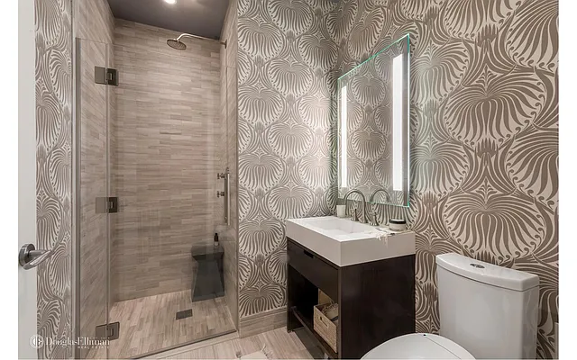 Sold by Douglas Elliman | media 14