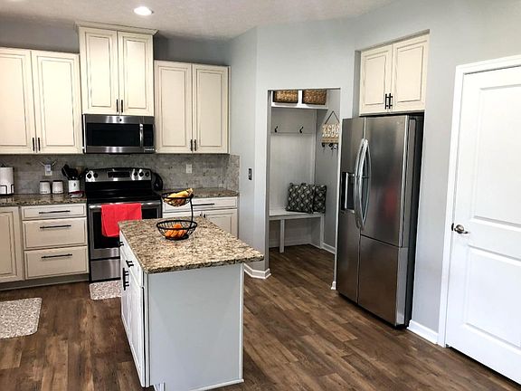 5th image of 6291 Brandon Dr