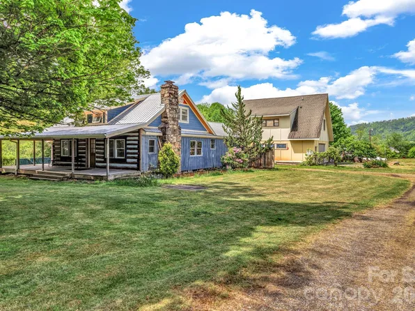 45 Sugar Cove Rd, Weaverville, NC 28787