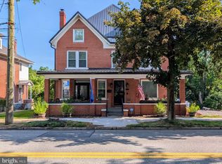 230 E Main St, Everett, PA 15537