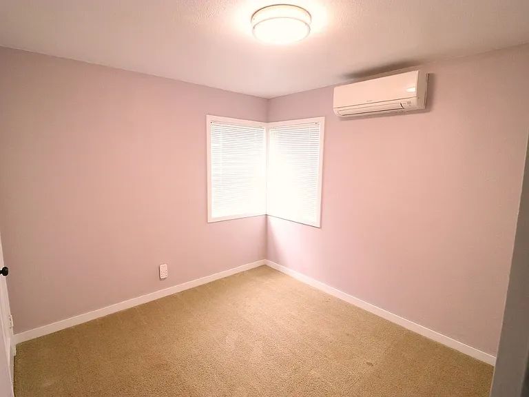 1690 Wilson St — Photo 14