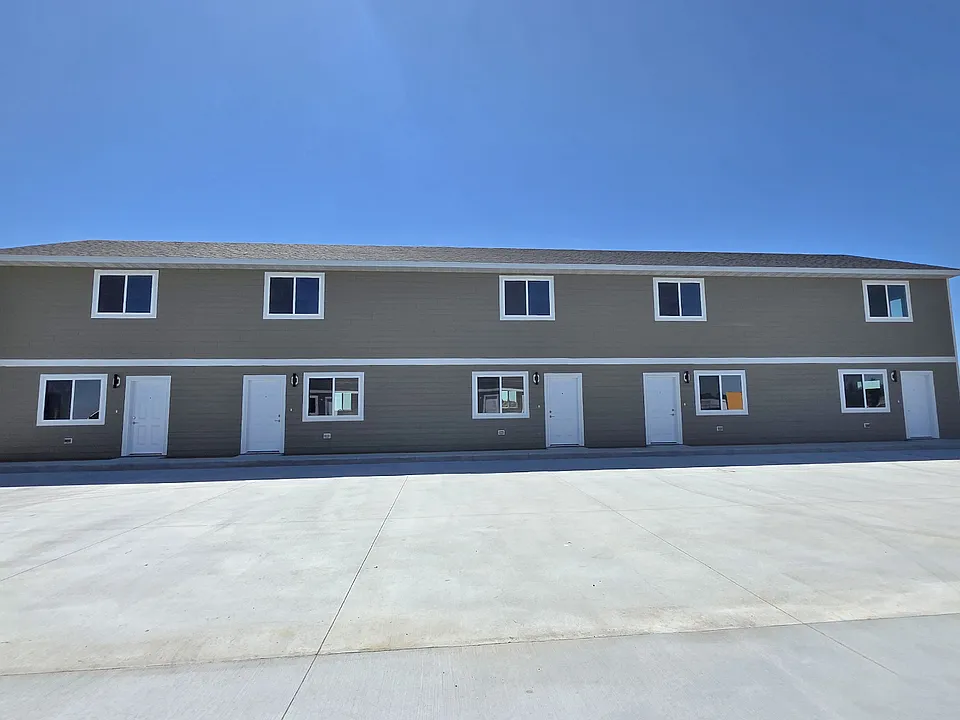 Medary Creek Townhomes