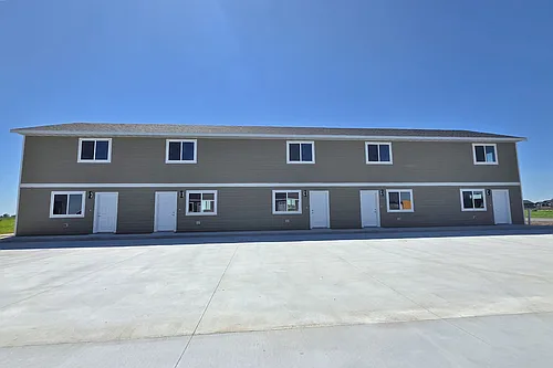 Medary Creek Townhomes Photo 1