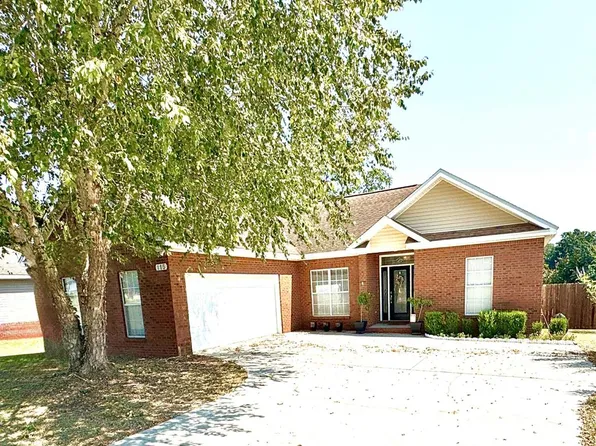 115 Brittany Dr, Dothan, AL 36301