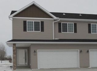 3533 15th St S, Moorhead, MN