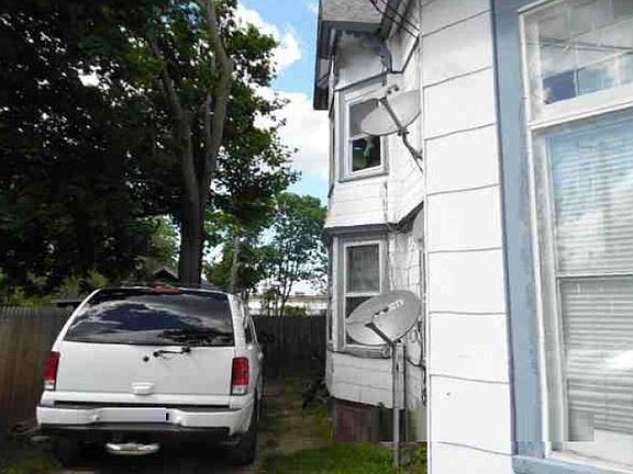 2nd image of 71 Norton St