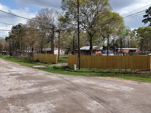 4th image of 17708 Ellzey Ln