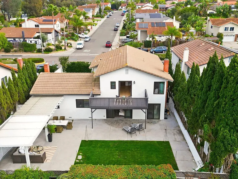 114 Cerro St — Photo 34