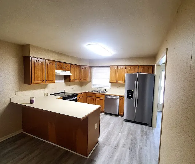 3729 Sutton Way — Photo 16