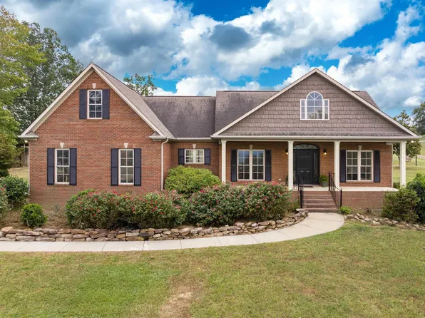 286 Belvedere Dr, Springville, AL 35146