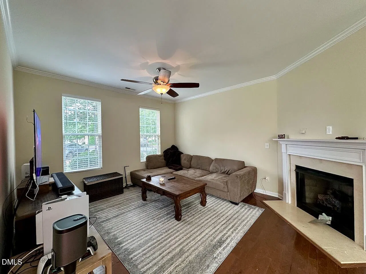 2 bed, 2.5 bath, 1311 sqft, $1,750 — Photo 4