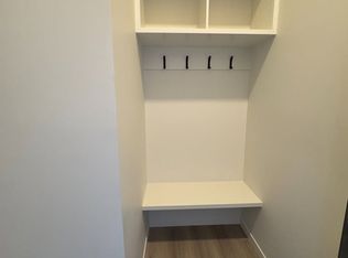 7017 Rosenthal Dr NW #B, Edmonton, AB T5T7L4