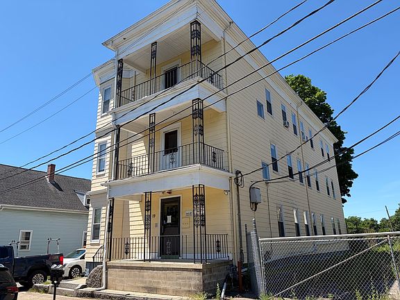 2nd image of 19 Clinton Ave