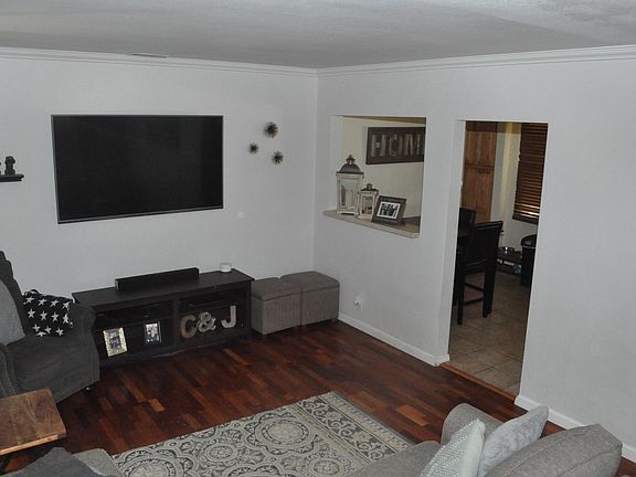 5th image of 5718 Lorelei Ave
