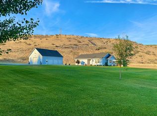 960 Klate Rd, Manson, WA 98831