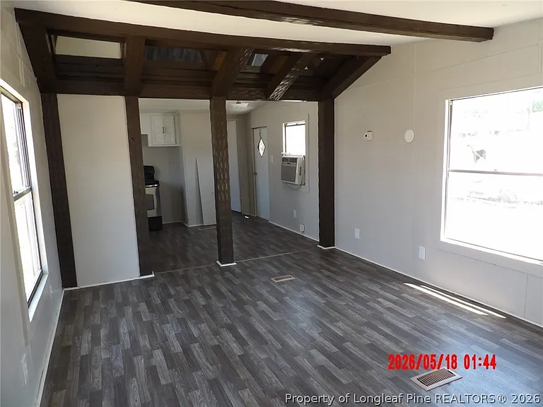 1302 Verlie Ave — Photo 2