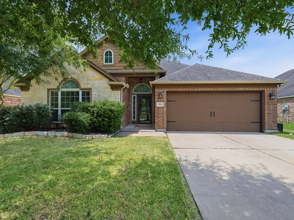 1914 Red Cedar Trl, Rosenberg, TX 77471