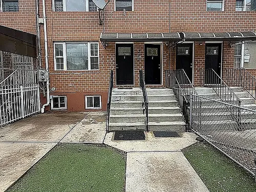387 Jerome St #1 Photo 1