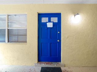 4290 Gulfstream Dr APT 3, Naples, FL 34112