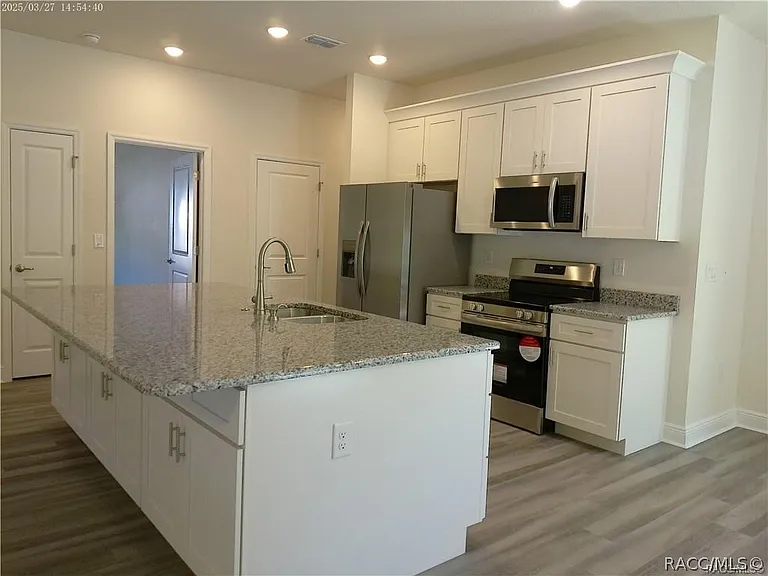 7202 N Everest Ter — Photo 9