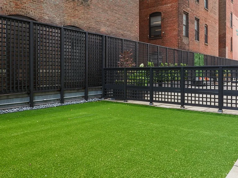 800 6th Ave #22C — Photo 25