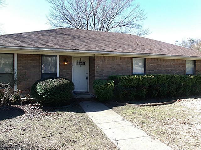 1st image of 604 Middle Glen Dr