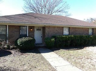 604 Middle Glen Dr, Garland, TX 75043