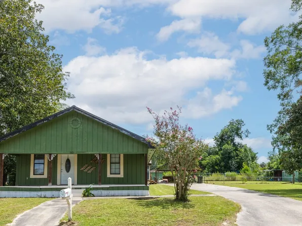 1801 Creswell St, Waycross, GA 31503