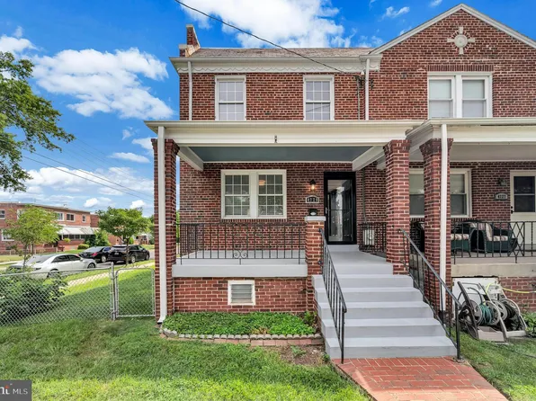 4729 10th St NE, Washington, DC 20017