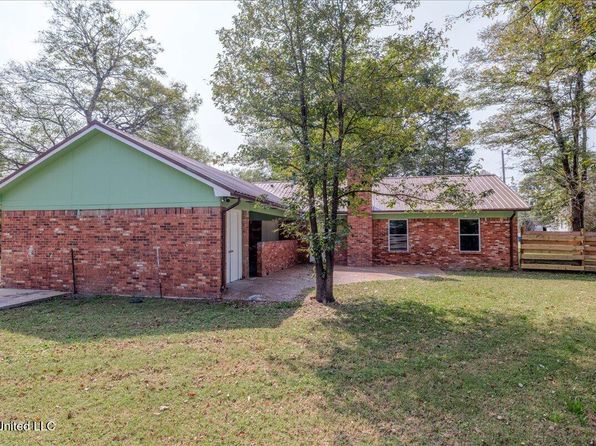 250 1st St, Webb, MS 38966