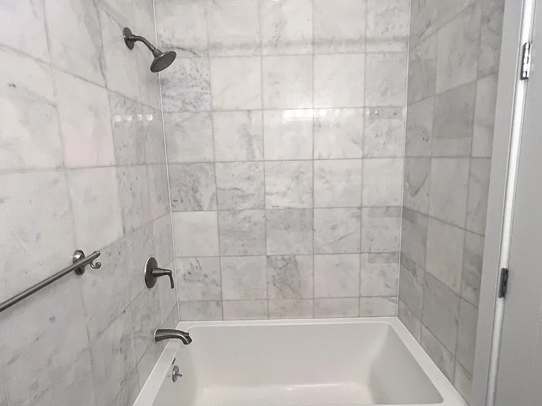 324 W 87th St #3F — Photo 5