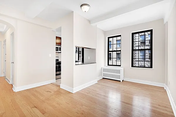 Rented by Cooper & Cooper Real Estate | media 13