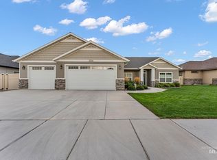 2226 Coolwater St, Twin Falls, ID 83301