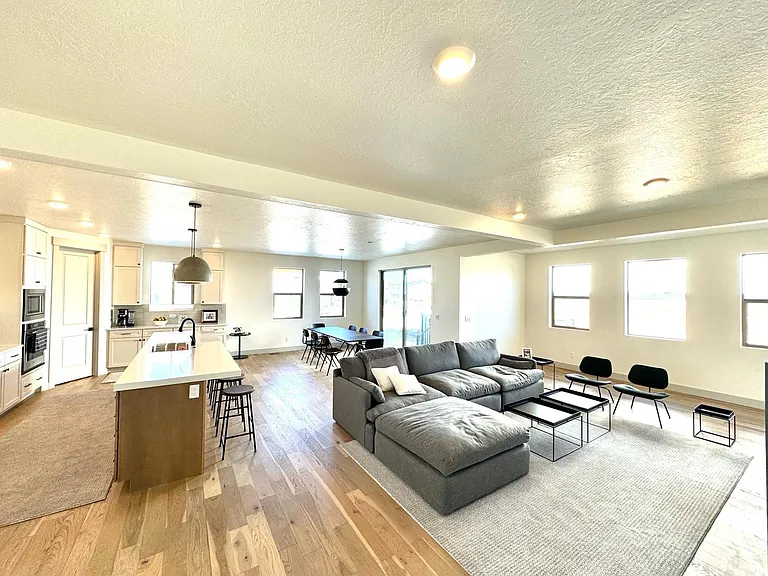 6652 Purple Poppy Ln — Photo 47