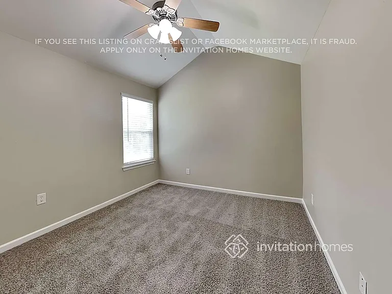 434 Orchid Ln — Photo 16