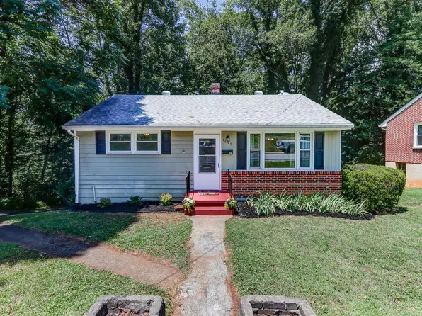 4605 Greenwood Dr, Lynchburg, VA 24502