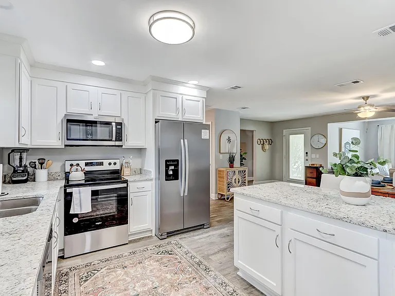 6 Cobia St — Photo 11