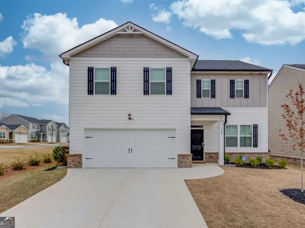 394 Murray Ln, Hoschton, GA 30548