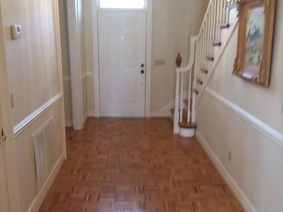 5th image of 919 Bedford Pl N
