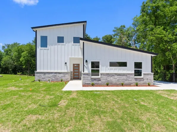 403 Tealridge Ct, Desoto, TX 75115