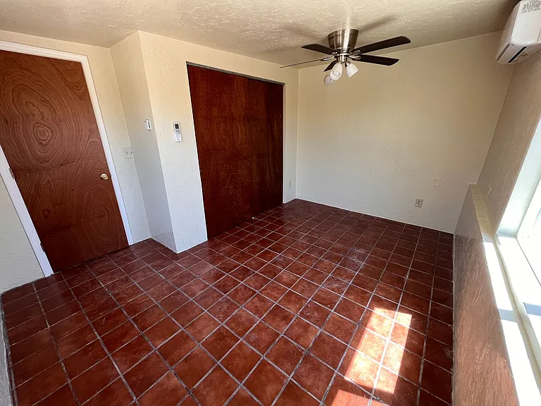 3130 W Rock Hill Rd — Photo 16